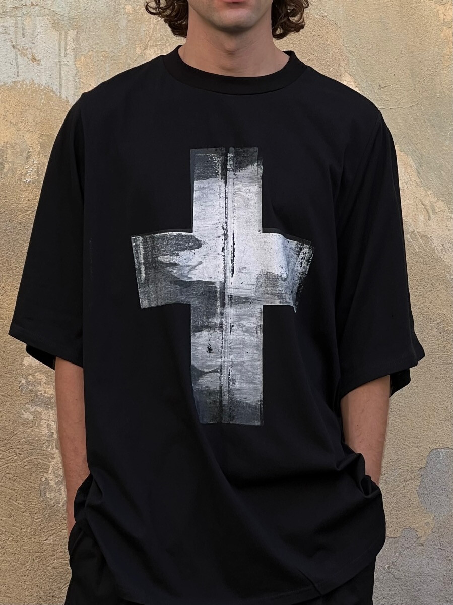 Мужская футболка - Туманный крест 